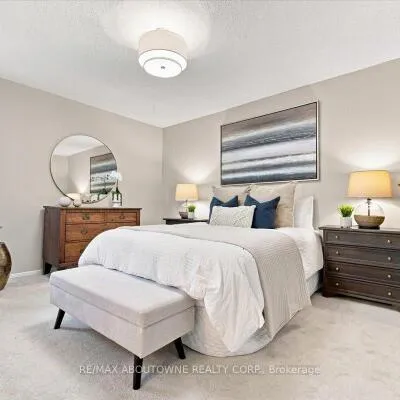 1250,&nbsp;Marlborough, 1003 - CP College Park, Oakville