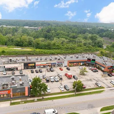 65,&nbsp;Speers, 1002 - CO Central, Oakville