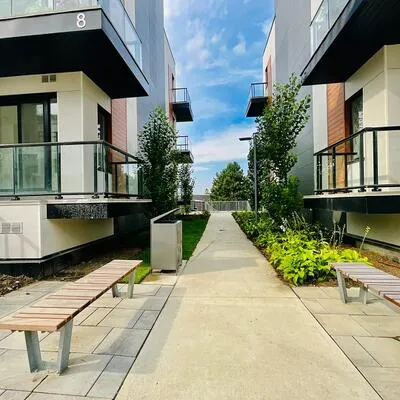 8,&nbsp;Steckley House, Rural Richmond Hill, Richmond Hill