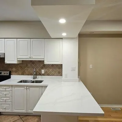 23,&nbsp;Observatory, Harding, Richmond Hill