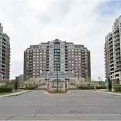 330,&nbsp;Red Maple, Langstaff, Richmond Hill