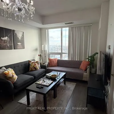 9201,&nbsp;Yonge, Langstaff, Richmond Hill