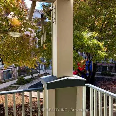 75,&nbsp;Weldrick, Observatory, Richmond Hill