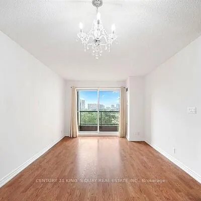 18,&nbsp;Harding, Harding, Richmond Hill