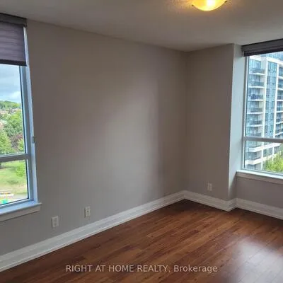 370,&nbsp;Highway 7, Doncrest, Richmond Hill