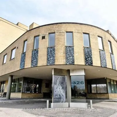 326,&nbsp;Major Mackenzie, Crosby, Richmond Hill