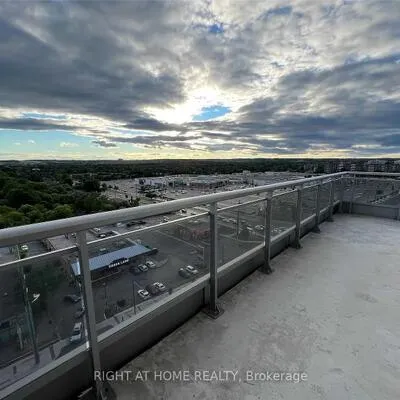 9201,&nbsp;Yonge, Langstaff, Richmond Hill