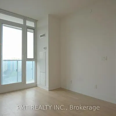 9471,&nbsp;Yonge, Observatory, Richmond Hill