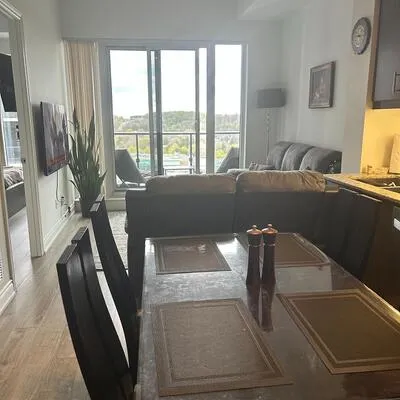 9618,&nbsp;Yonge, North Richvale, Richmond Hill