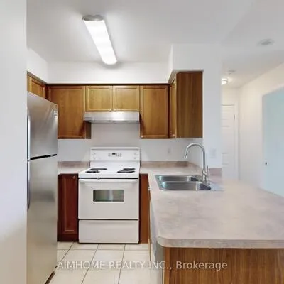 3,&nbsp;Ellesmere, Langstaff, Richmond Hill
