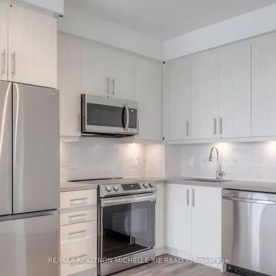 105,&nbsp;Oneida, Langstaff, Richmond Hill