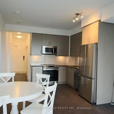 105,&nbsp;Oneida, Langstaff, Richmond Hill