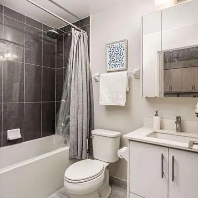 75,&nbsp;Oneida, Langstaff, Richmond Hill