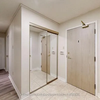 20,&nbsp;Harding, North Richvale, Richmond Hill