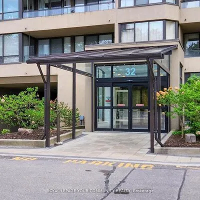 32, Clarissa, Harding, Richmond Hill