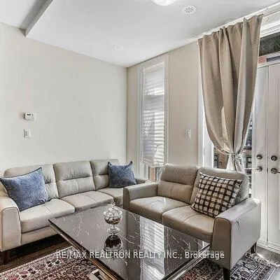 8, Sayers, Oak Ridges, Richmond Hill