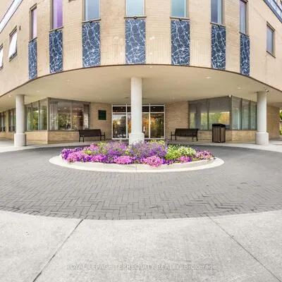 326, Major Mackenzie, Crosby, Richmond Hill