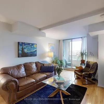 330,&nbsp;Red Maple, Langstaff, Richmond Hill