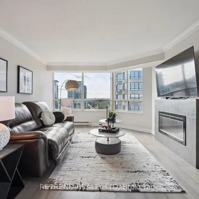 32, Clarissa, Harding, Richmond Hill