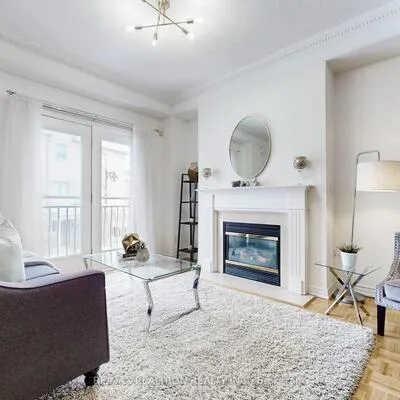 9133,&nbsp;Bayview, Doncrest, Richmond Hill