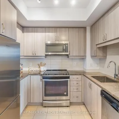 9205,&nbsp;Yonge, Langstaff, Richmond Hill