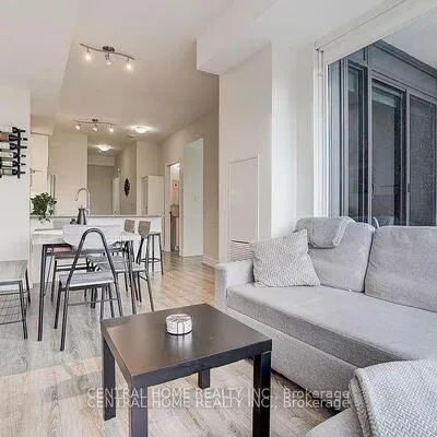 9608,&nbsp;Yonge, North Richvale, Richmond Hill