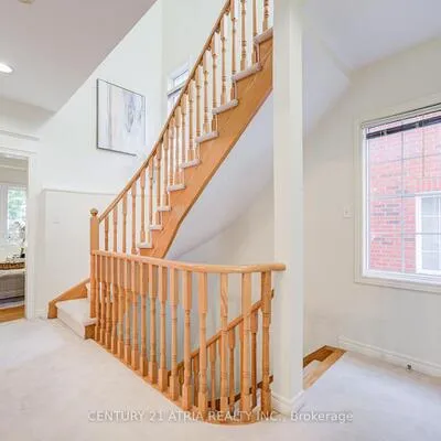 190,&nbsp;Harding, North Richvale, Richmond Hill
