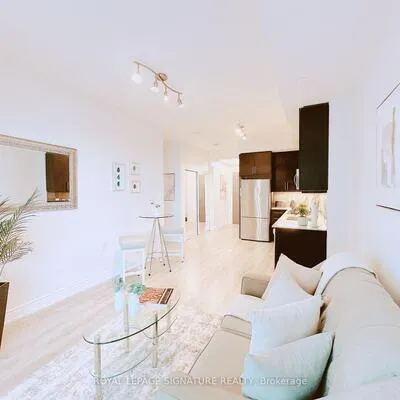 9600,&nbsp;Yonge, North Richvale, Richmond Hill