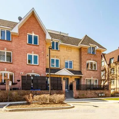 75,&nbsp;Weldrick, Observatory, Richmond Hill
