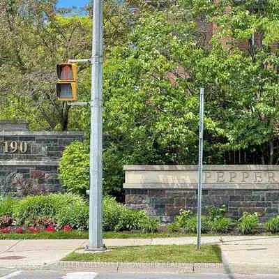 190,&nbsp;Harding, North Richvale, Richmond Hill