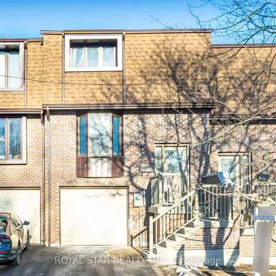 11,&nbsp;Plaisance, North Richvale, Richmond Hill