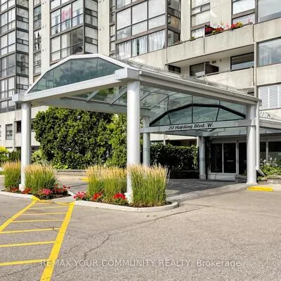 20,&nbsp;Harding, North Richvale, Richmond Hill