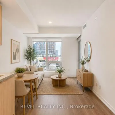 8868,&nbsp;Yonge, South Richvale, Richmond Hill