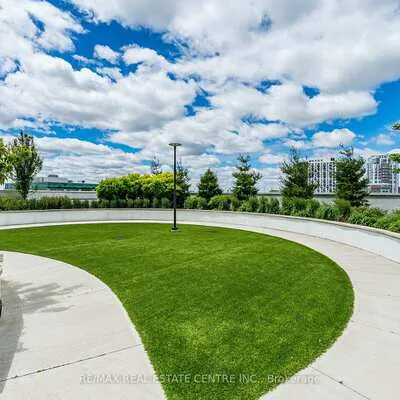 105,&nbsp;Oneida, Langstaff, Richmond Hill