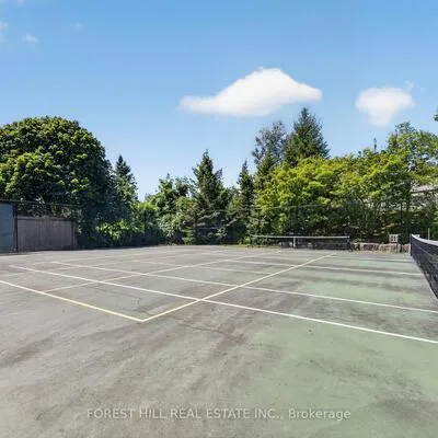350,&nbsp;Red Maple, Langstaff, Richmond Hill