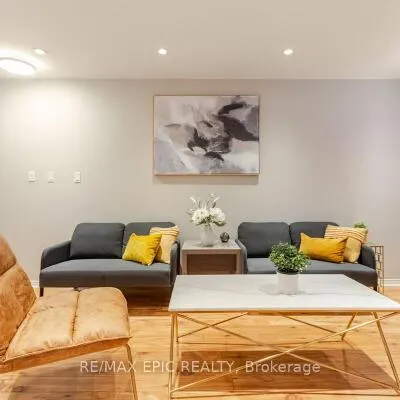 75,&nbsp;Weldrick, Observatory, Richmond Hill