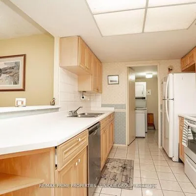 33,&nbsp;Weldrick, Observatory, Richmond Hill