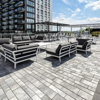 8888,&nbsp;Yonge, South Richvale, Richmond Hill