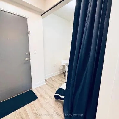 9600,&nbsp;YONGE, North Richvale, Richmond Hill