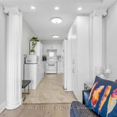 40,&nbsp;Baif, North Richvale, Richmond Hill