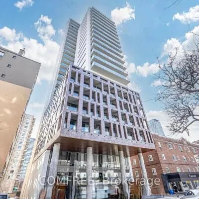 81,&nbsp;Wellesley, Church-Yonge Corridor, Toronto