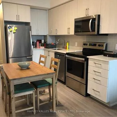 591,&nbsp;Sheppard, Bayview Village, Toronto