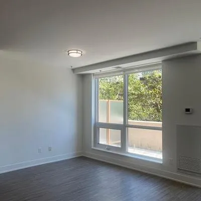 310,&nbsp;Tweedsmuir, Forest Hill South, Toronto