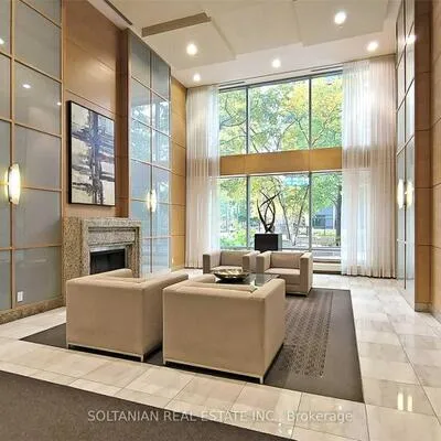 4978, Yonge, Willowdale East, Toronto