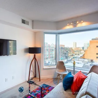 155,&nbsp;Yorkville, Annex, Toronto