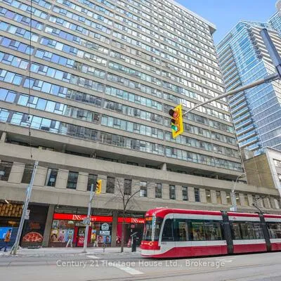 45,&nbsp;Carlton, Church-Yonge Corridor, Toronto