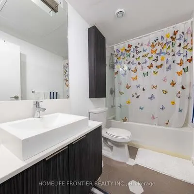 68, Shuter, Church-Yonge Corridor, Toronto