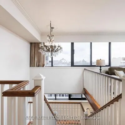55A,&nbsp;Avenue, Annex, Toronto
