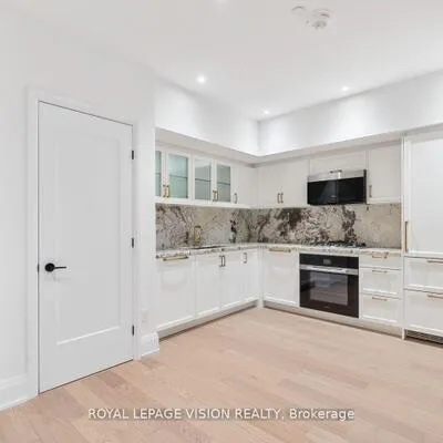 505,&nbsp;Glencairn, Englemount-Lawrence, Toronto