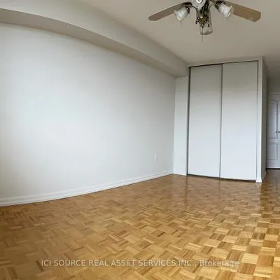 205,&nbsp;Hilda, Newtonbrook West, Toronto